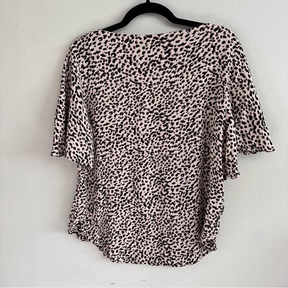 H&M Leopard Cheetah Animal Print Short Sleeve Pullover Shirt Blouse Tan Black 12 - Picture 2 of 4